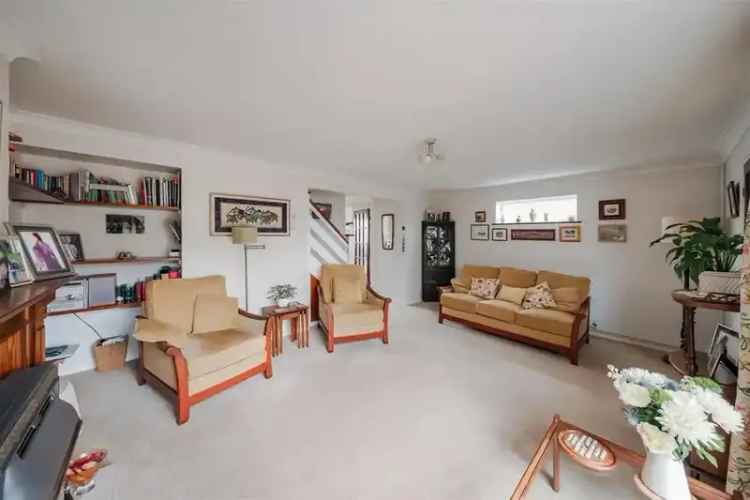 4 Bedroom Semi-Detached House for Sale Near Crayford Station