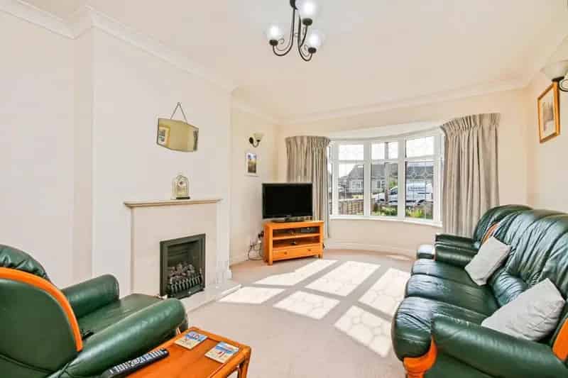 2 Bedroom Bungalow For Sale in Huntington York