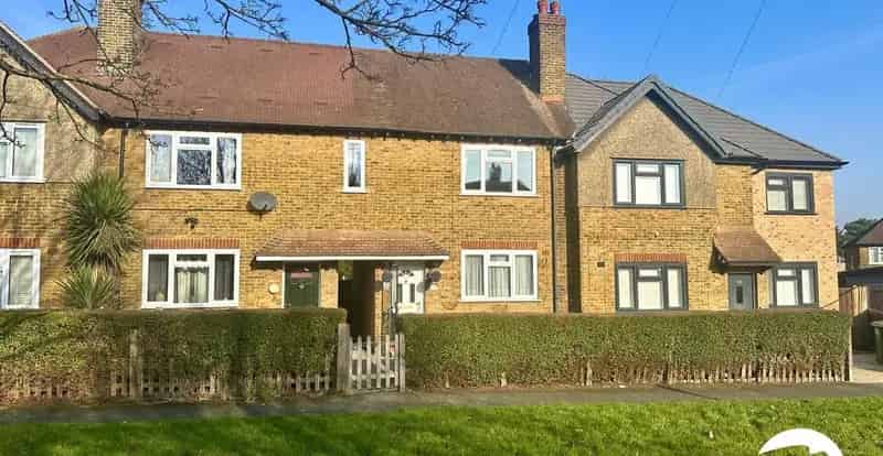 2 bedroom house for sale
