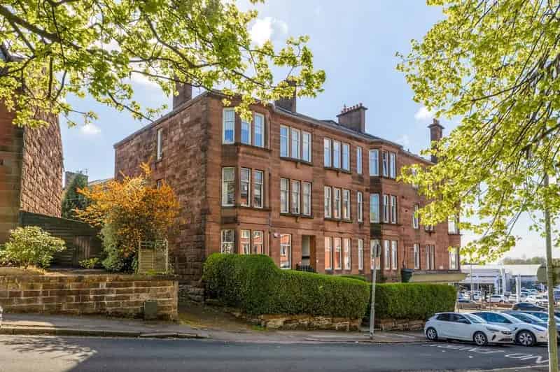 2 Bedroom Apartment for Sale in Broomhill West End Glasgow