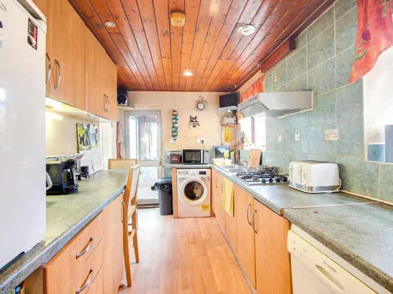 1930s Three Bedroom Detached House For Renovation