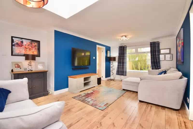 3 Bedroom End Terrace House for Sale in Newlandsmuir