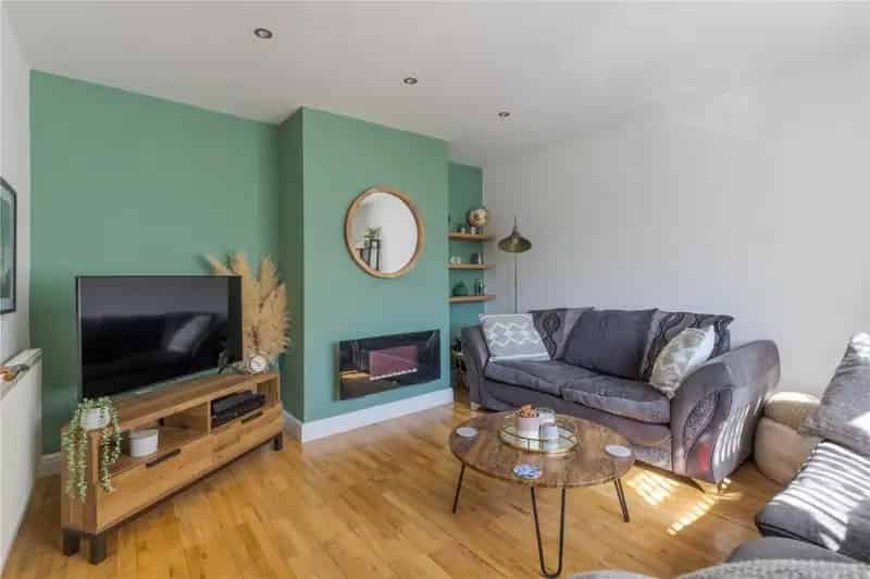 3 Bedroom Terraced House for Sale in Bristol