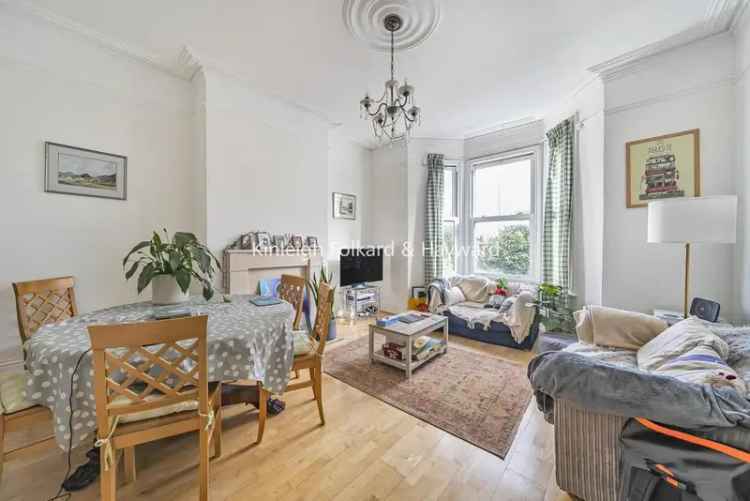 Two Bedroom First Floor Conversion 850 Sqft Chain Free