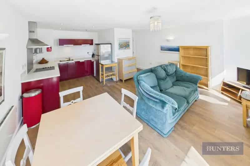 2 Bedroom Flat Ocean Village Southampton