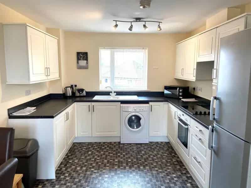 Stunning Two Bed Apartment Near Birmingham City Centre