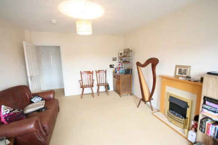 2 Bedroom Flat To Rent Available May 15 2025