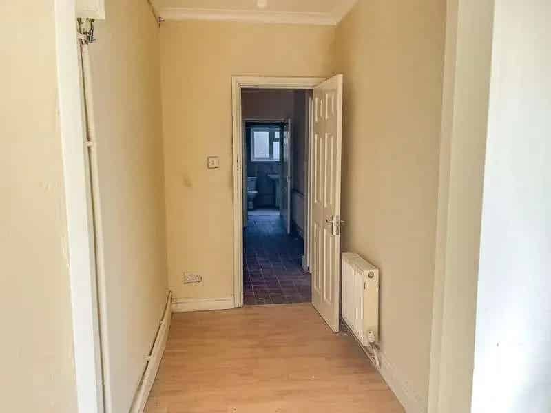 1 bed flat for sale