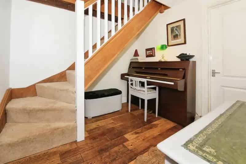 Grade II Listed Coach House - 3 Bed Country Living