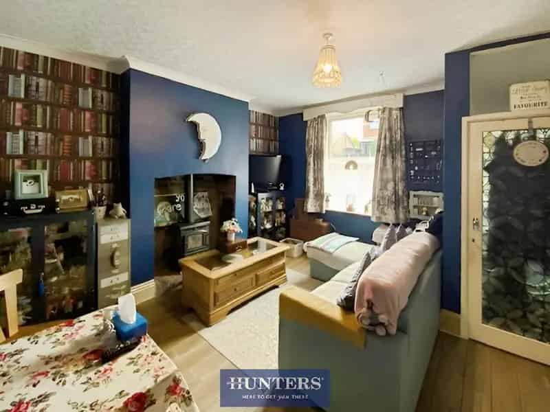 2 bedroom House
 For Sale