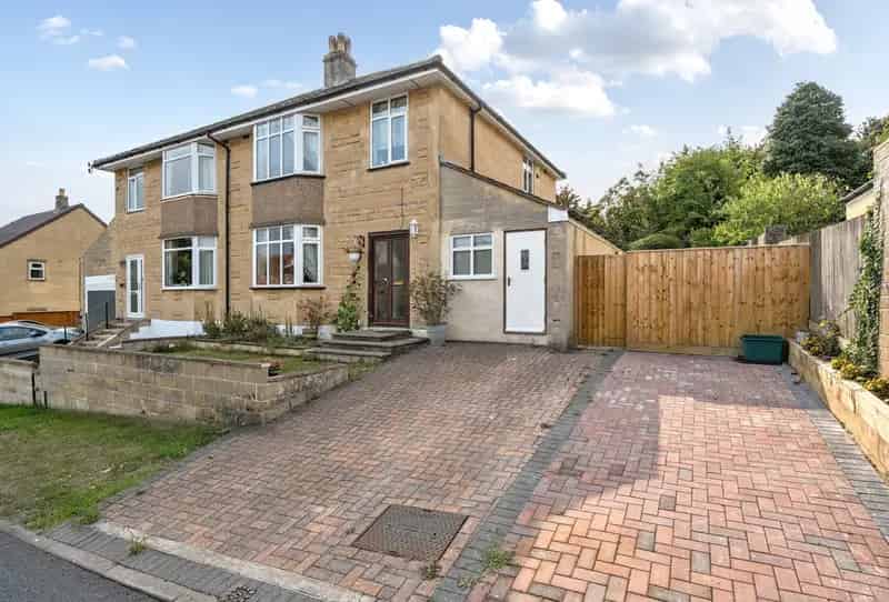 3 bedroom house for sale