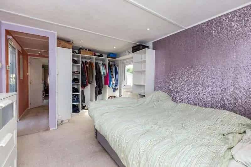 1 Bed Park Home for Sale Stunning Wrap Around Garden