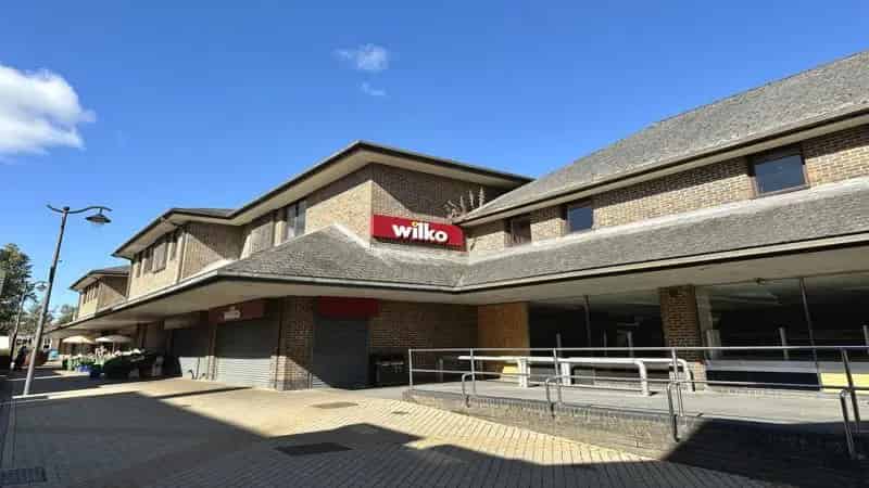 Dunstable Town Centre Retail Premises - 44,679 sq ft