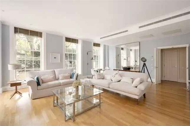 Flat for sale in Coleridge Gardens, London SW10