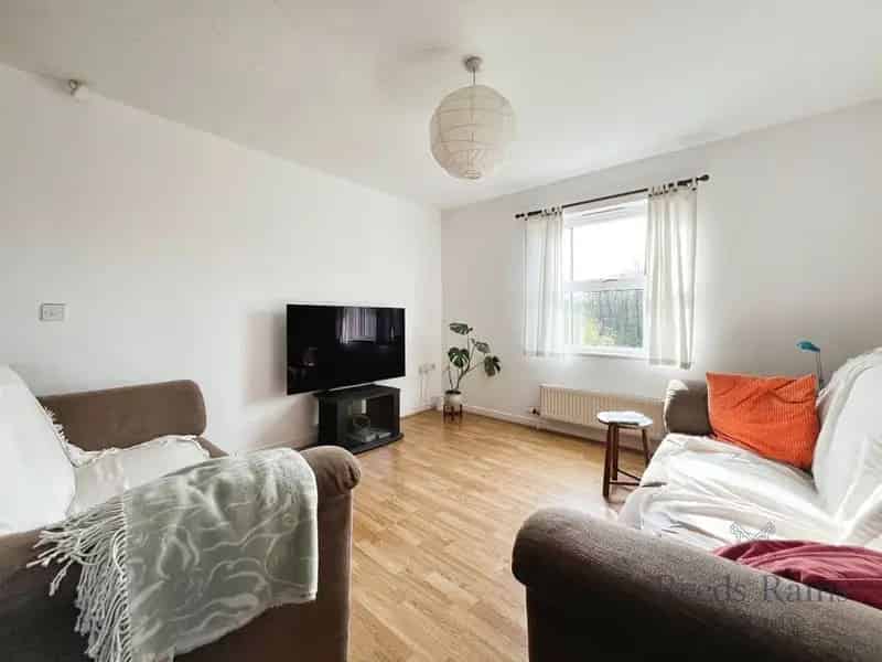 2 Bedroom Flat for Sale Mossley Hill Merseyside L18