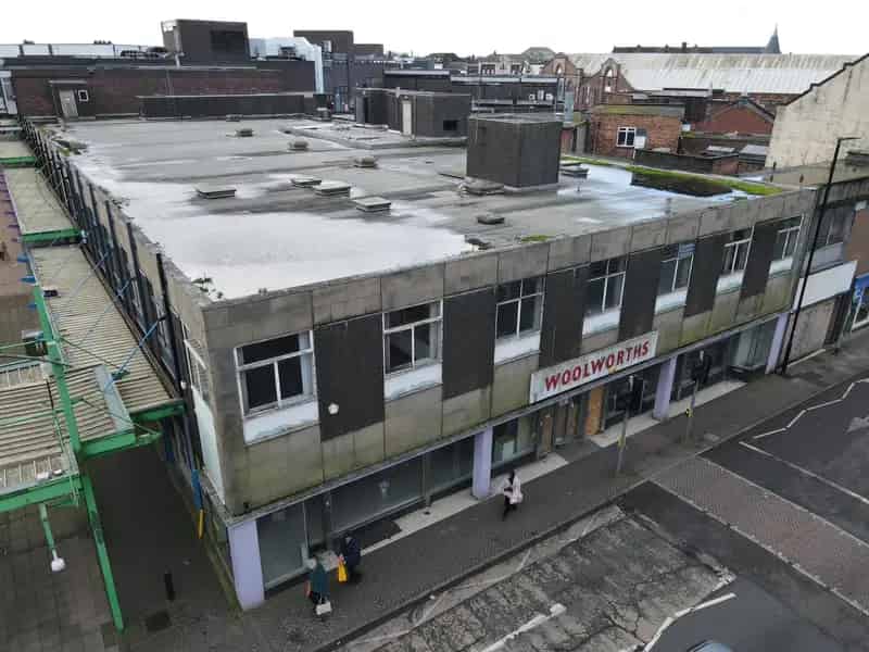 Retail Premises 26953 sq ft Two Story Building For Sale