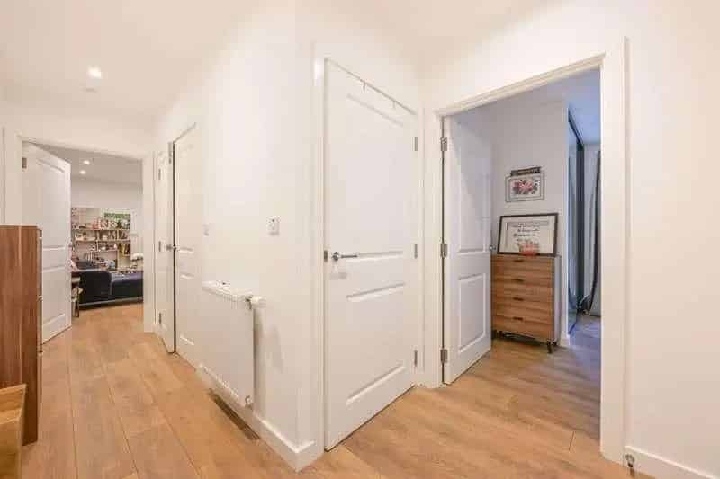 1 Bed Flat for Sale Near Amenities and Transport