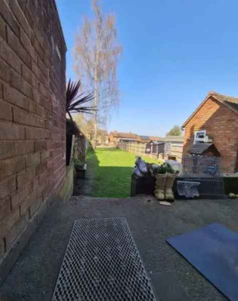 House For Rent in Newcastle-under-Lyme, England