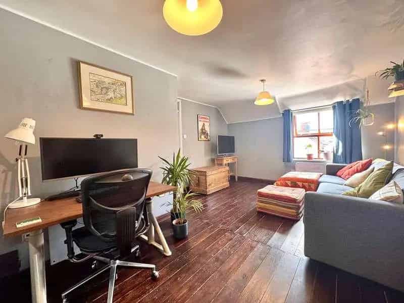 1 Bed Flat for Sale in Baldock - Top Floor Apartment