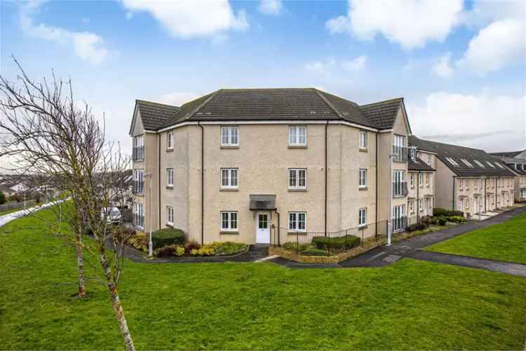 2 Bed Flat - Ground Floor with 1 Reception Room