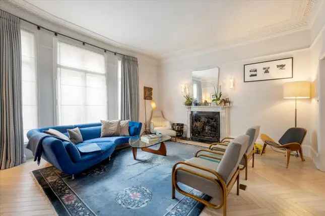 3-Bedroom Apartment Jermyn Street St James's London SW1Y