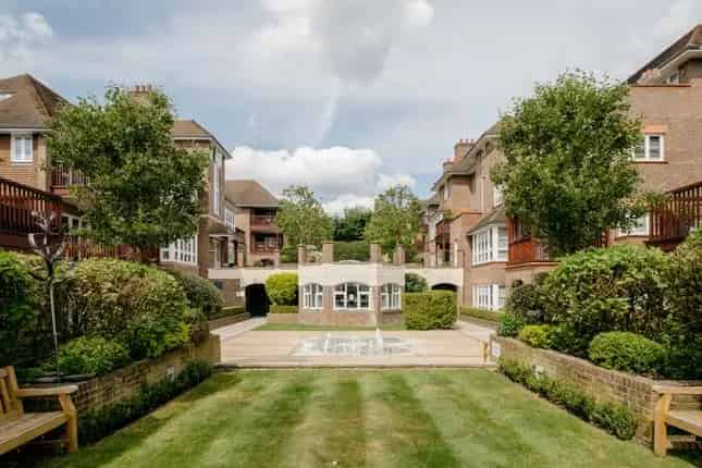 Luxury 6-Bedroom Penthouse Apartment for Sale in London