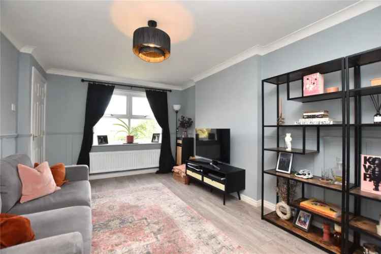 Modern 3-Bedroom House Near Train Station Apperley Bridge