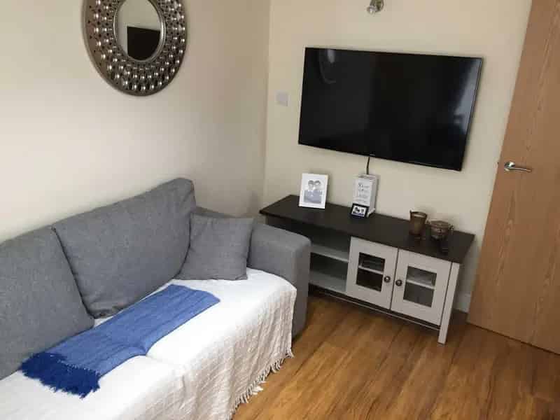 2 Bedroom Flat to Rent