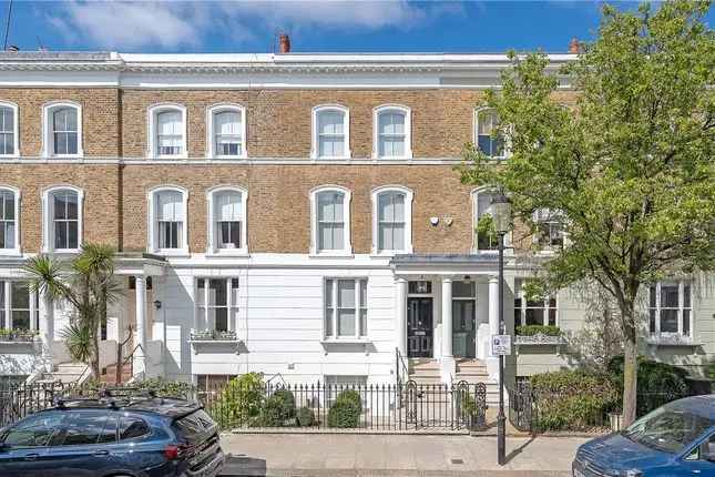 Stunning 4-Bedroom Family Home in London W8