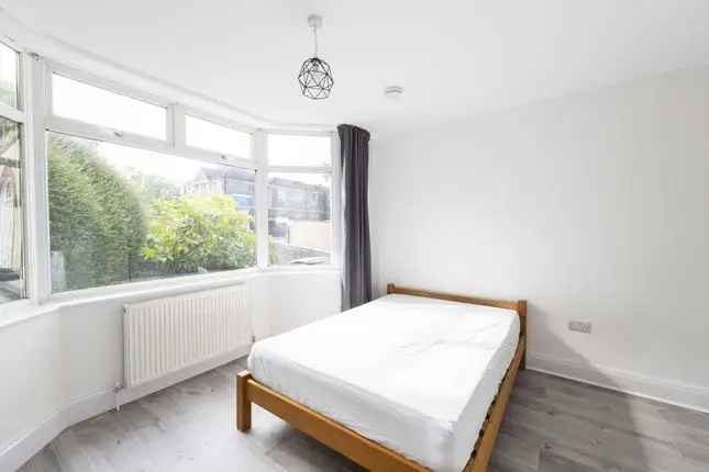 Terraced house to rent in Southmead Road, Southmead BS10