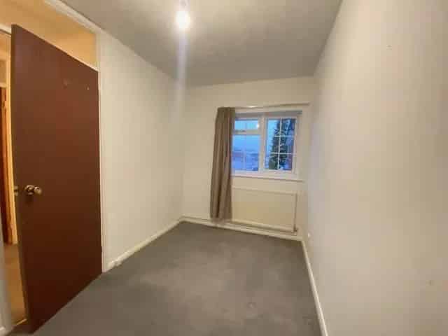 Two Bedroom House in Chaulden Vale