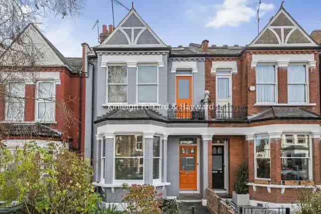 5 Bedroom House for Sale Greenham Road Muswell Hill London