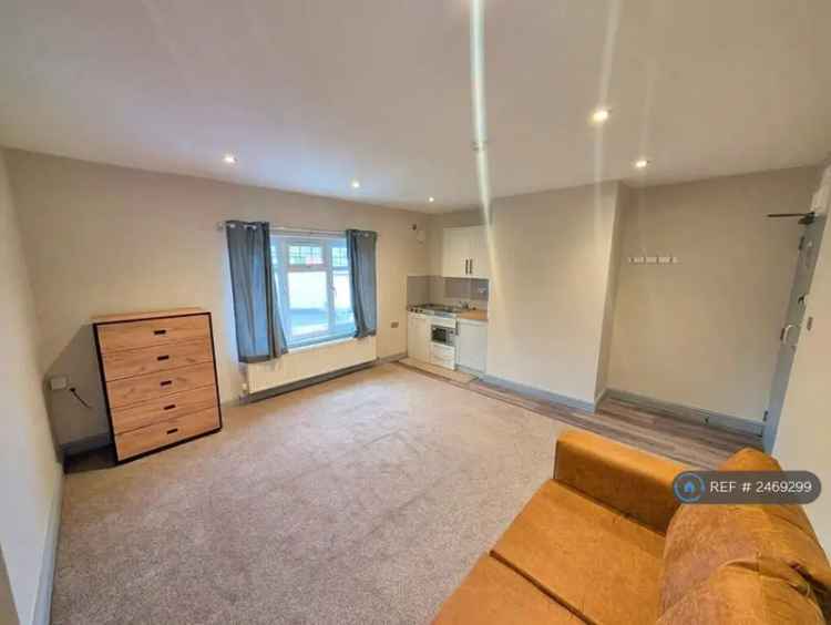 1 bedroom flat