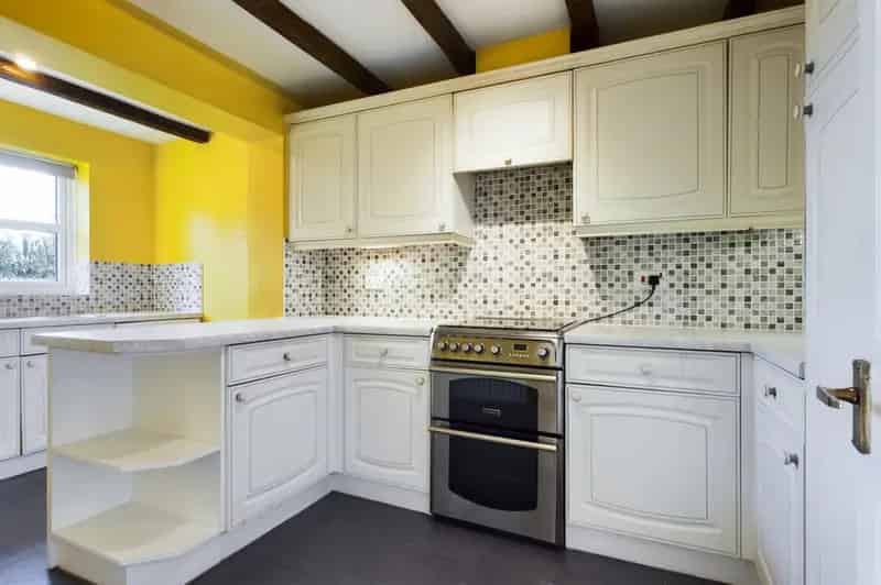 3 Bedroom House To Rent Available 01 11 2025