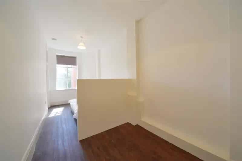 1 Bedroom Apartment House to Rent