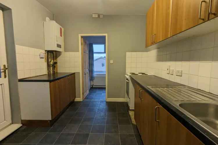 Spacious Two Bedroom Apartment Houghton Road