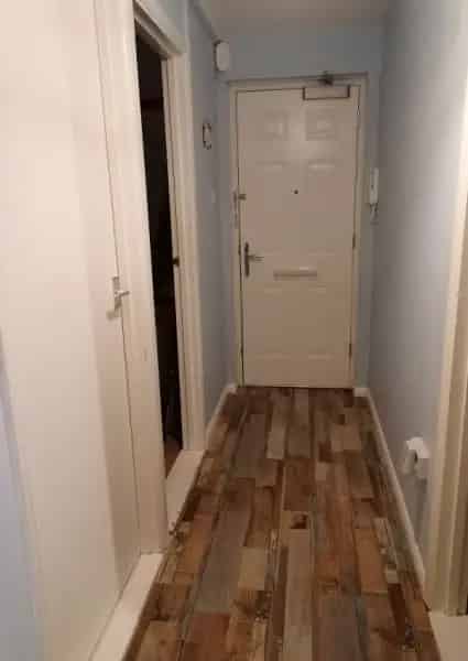 1 Bedroom Flat with Box Room Pets Allowed GCH