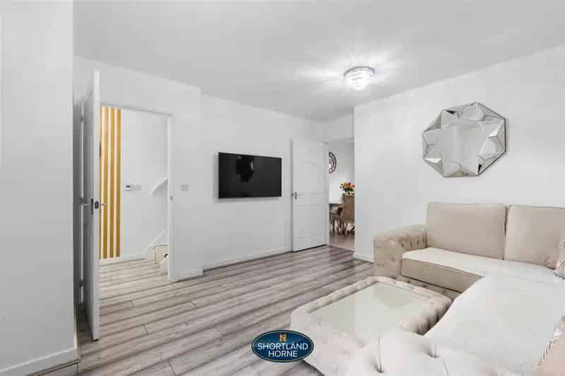 3 Bedroom Semi-Detached House to Rent Coventry