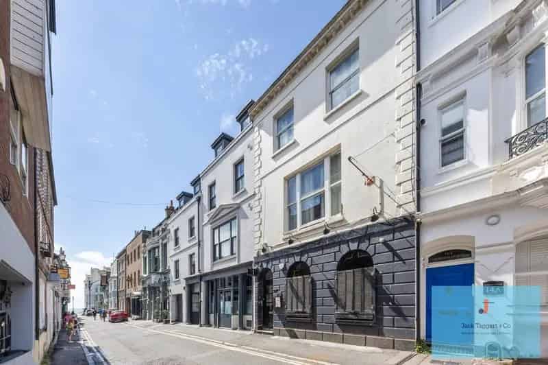 1 Bedroom Apartment to Rent