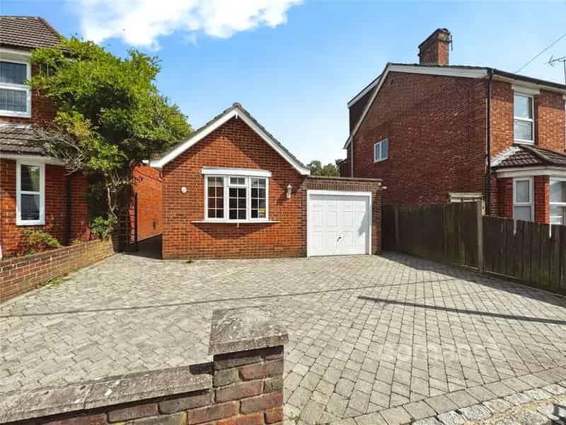 5 Bedroom Bungalow For Sale Sandhurst