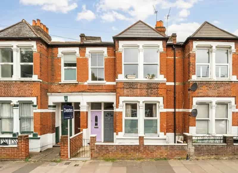 Stunning Tooting Maisonette Two Double Bedrooms Private Garden