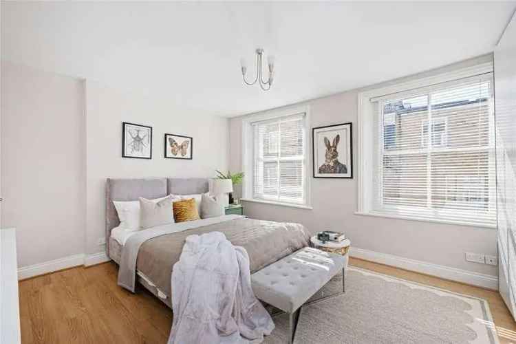 3 Bed Flat for Sale in London