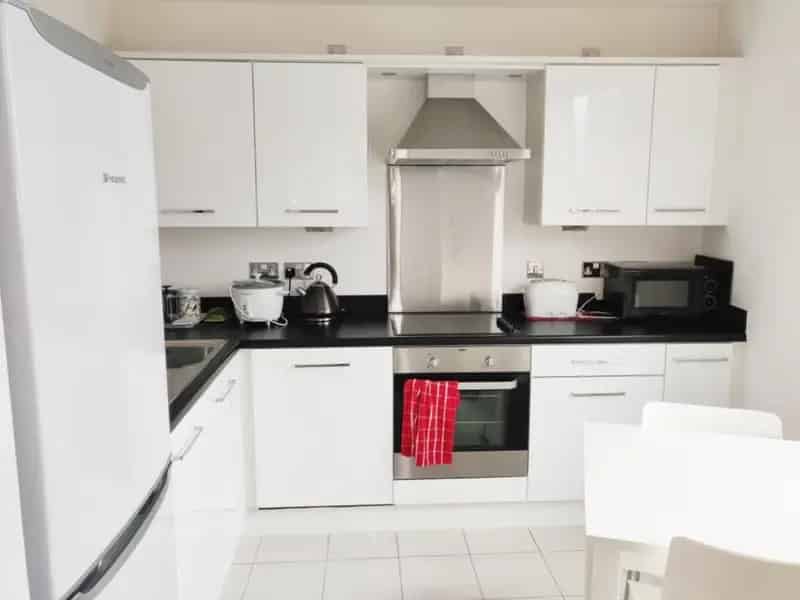 Top Floor Studio Apartment with Wrap Around Balcony