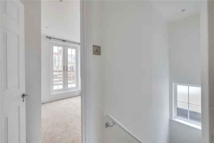 2 Bedroom Maisonette Parsons Green Private Garden Roof Terrace