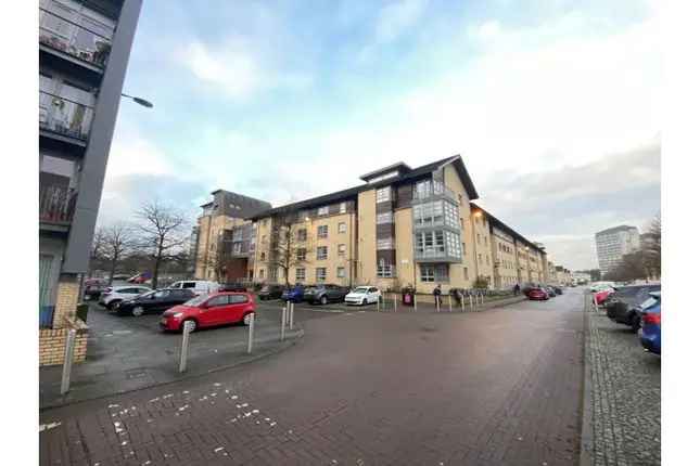 Flat for sale in Errol Gardens, Glasgow G5