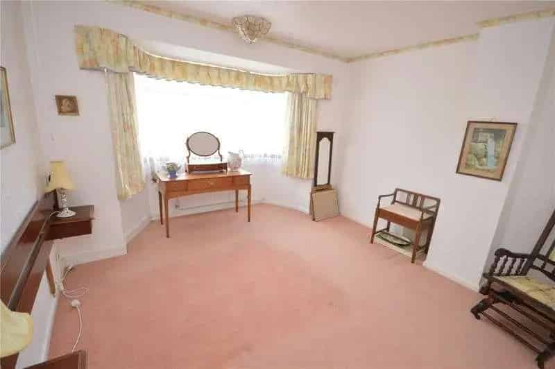 3 Bed Semi-Detached House For Sale Bridgwater