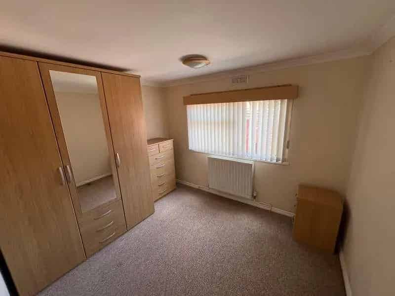 1 Bedroom Park Home for Sale Near Milton Railway Station
