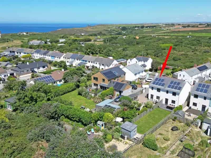 3 Bedroom Semi-Detached House for Sale in St Agnes