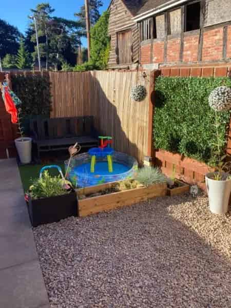 Two Bedroom House Near Town Center