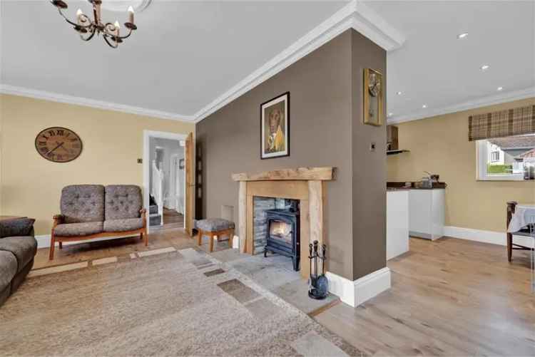 4 Bed Detached House Dunfermline City Centre